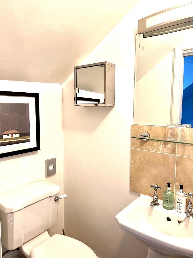 Bythesea Guest House Эр Экстерьер фото