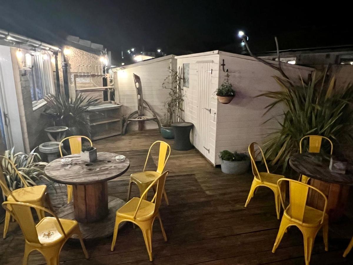 Bythesea Guest House Эр Экстерьер фото